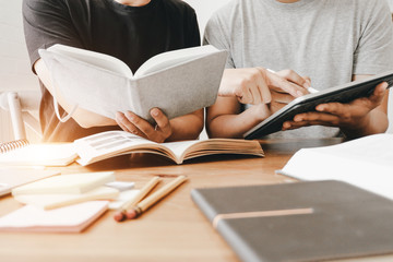 大型皮卡越野车