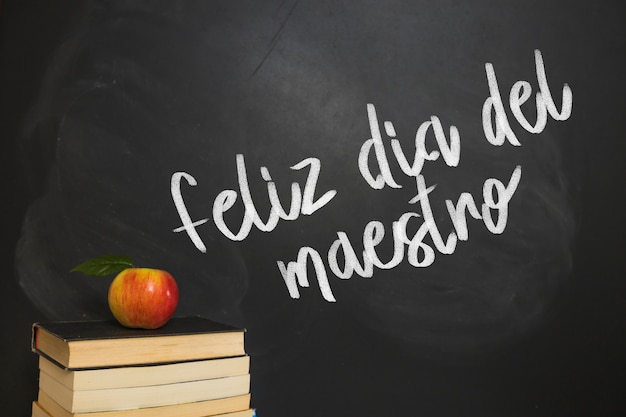 左转红灯的时候可以掉头吗